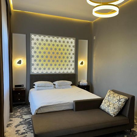 Jasmine Otel Taraz Dış mekan fotoğraf