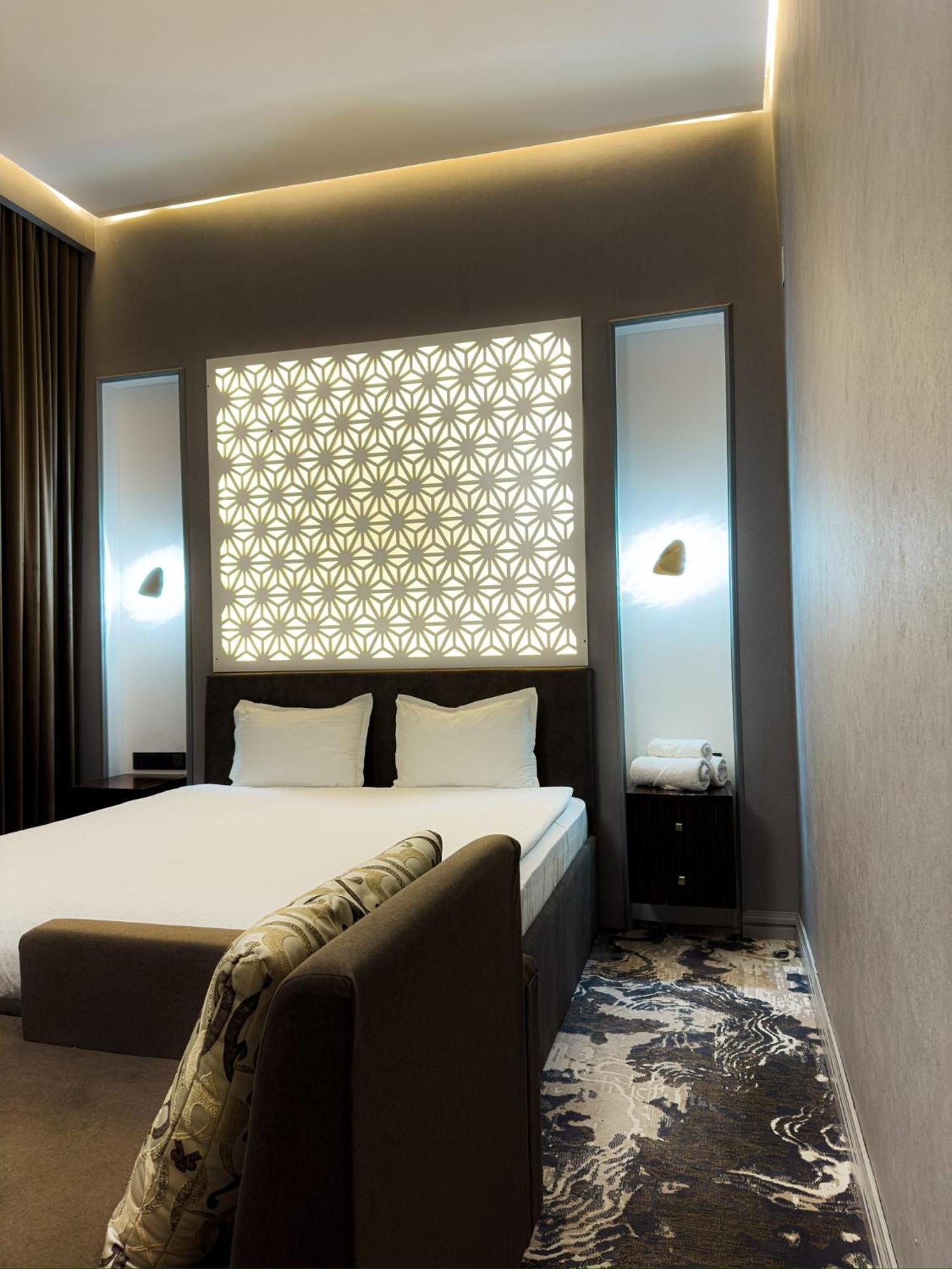 Jasmine Otel Taraz Dış mekan fotoğraf
